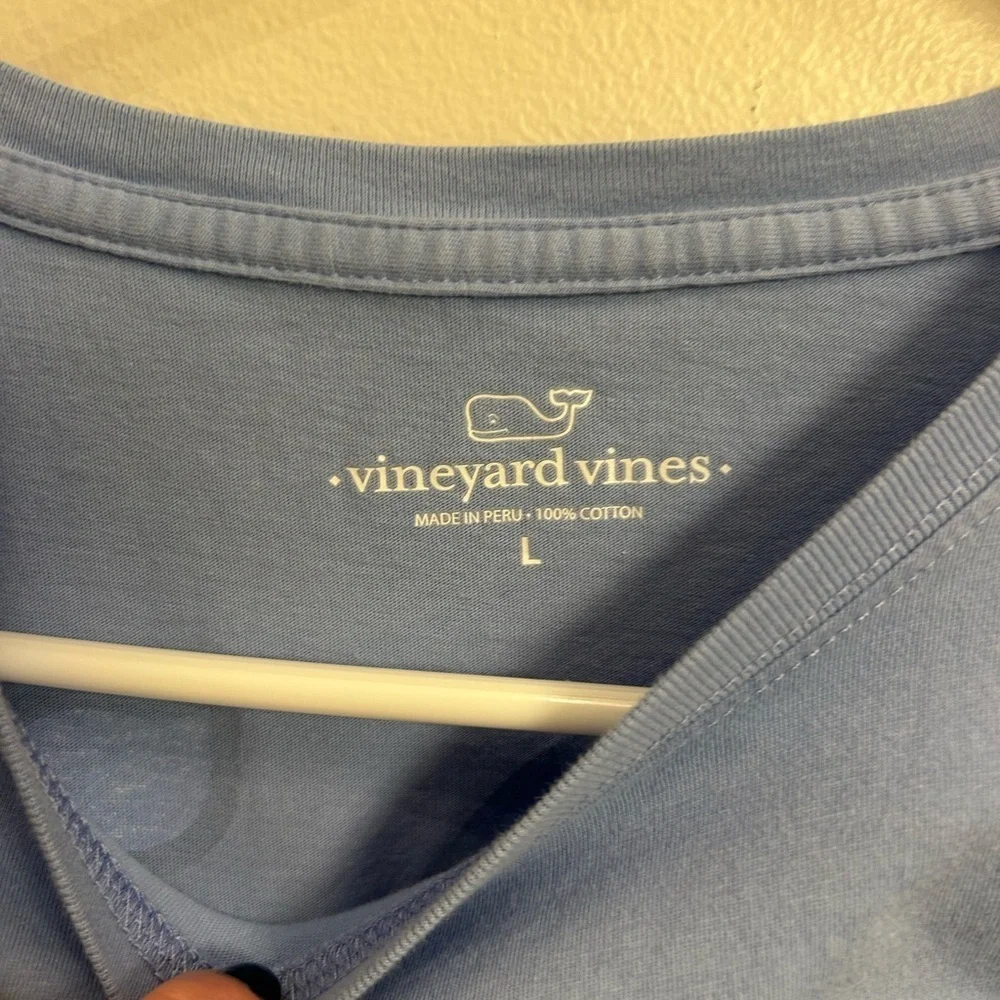 Vineyard Vines Blue T-Shirt girls large  classic whale print